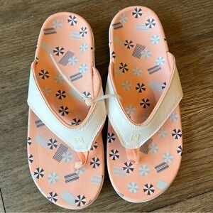 Spenco pink flip flops